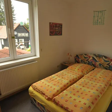 Grosse Und Moderne Im Erdgeschoss Apartment